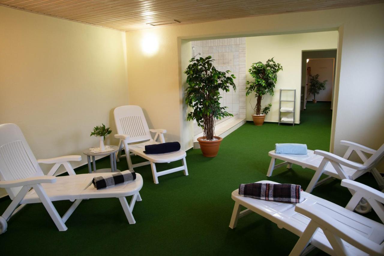 Apartmenthotel-Harz Friedrichsbrunn Esterno foto